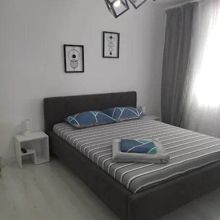 Apartament Max. Confort Tulcea Exterior photo